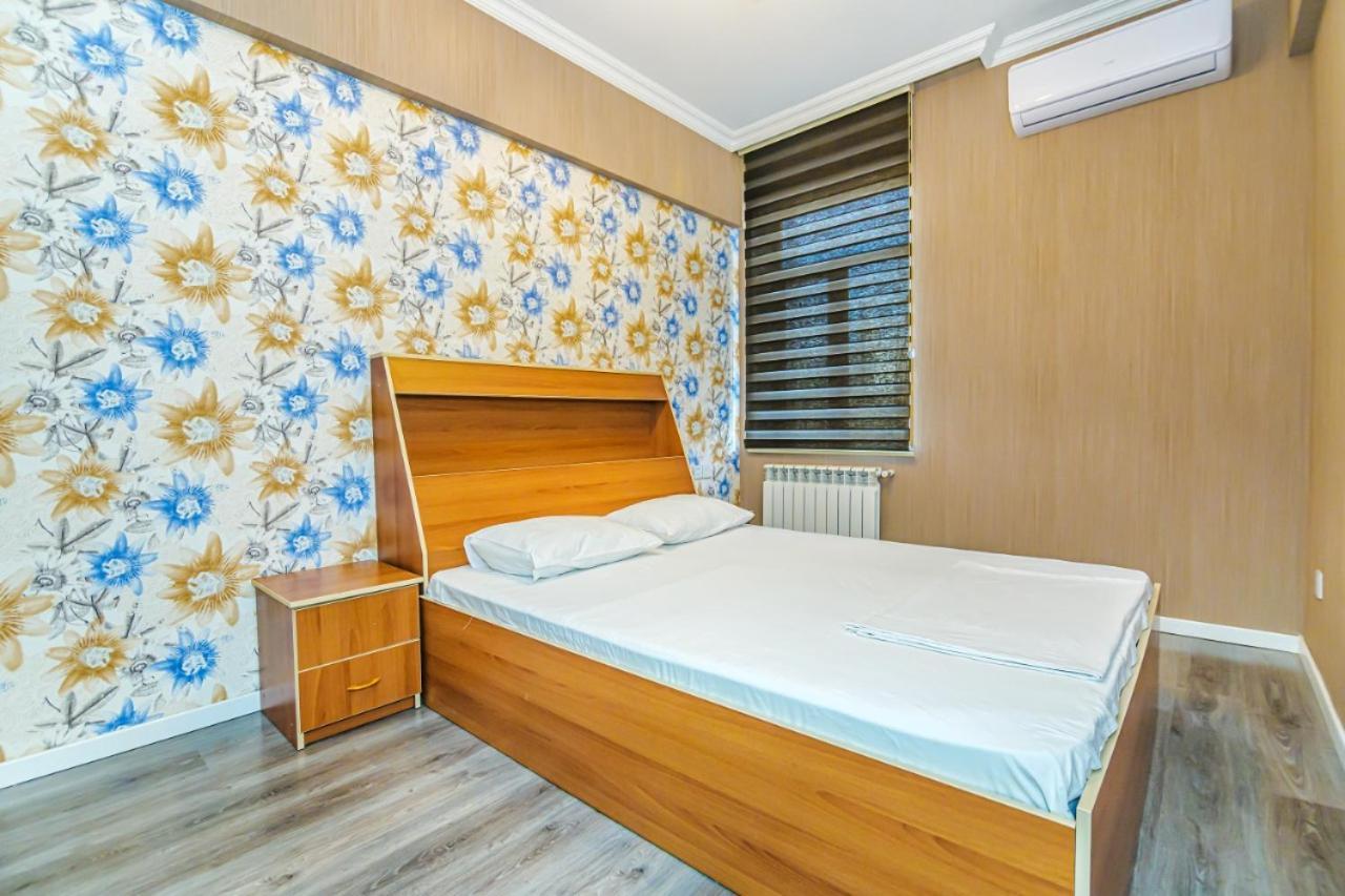 M Estate 1 room Targovi Bakú Exterior foto