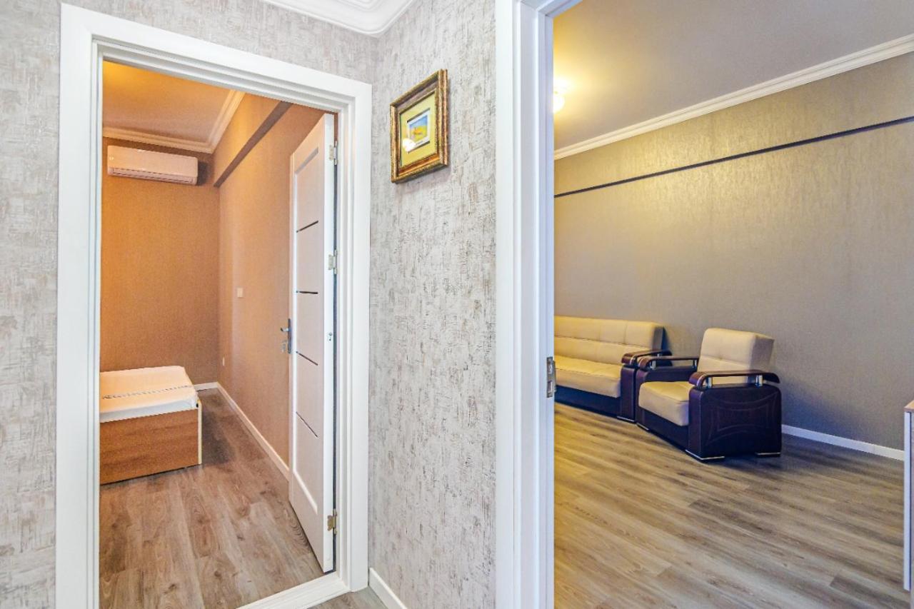 M Estate 1 room Targovi Bakú Exterior foto